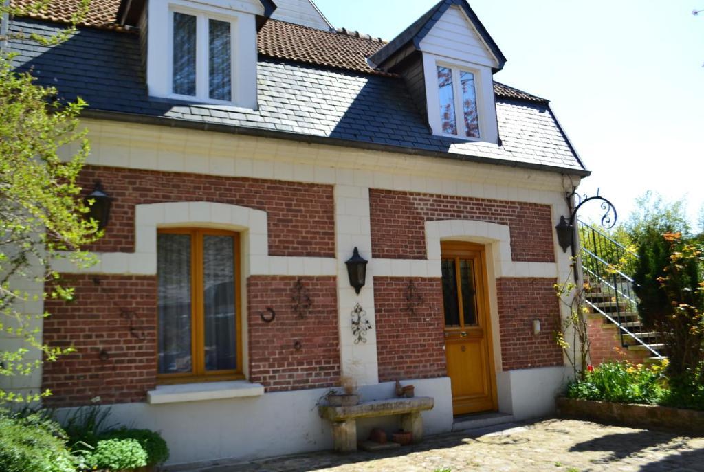 Coq Hotel Montreuil  Bagian luar foto